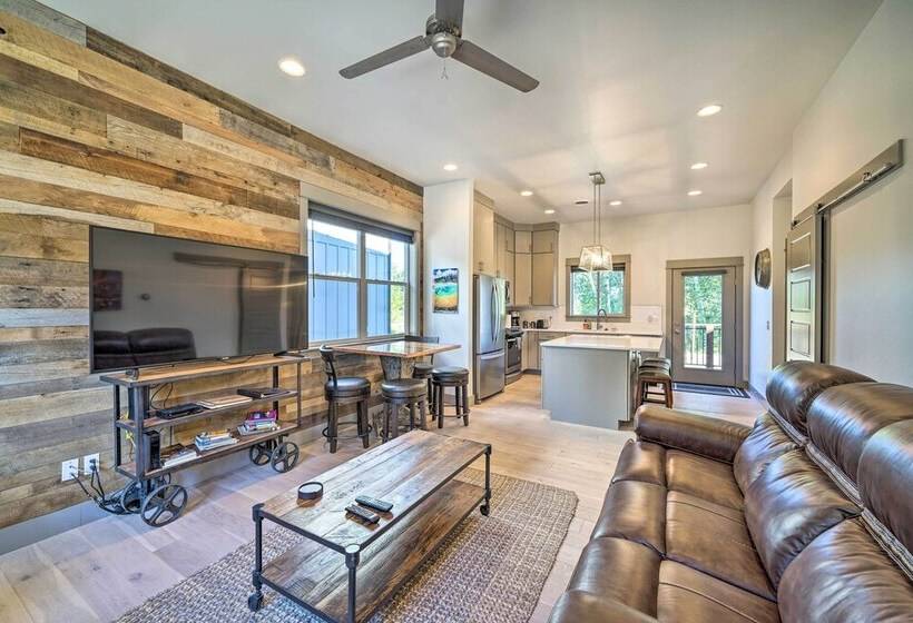 Bozeman Stand Alone Home W/ River Access!