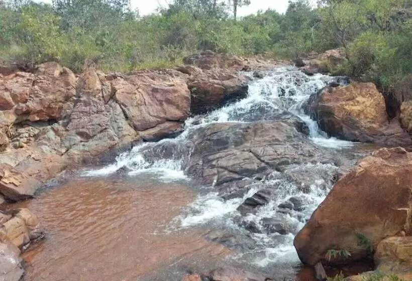 簡易ホテル Pousada Sitio Das Flores