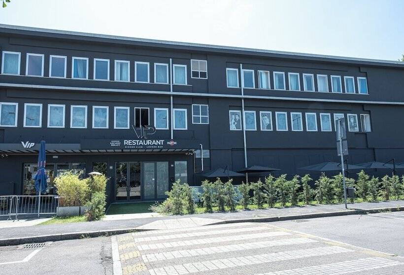 فندق فئة نجمة واحدة Queen