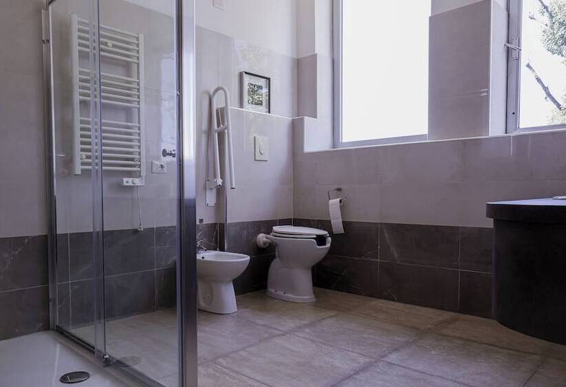 فندق فئة نجمة واحدة Queen