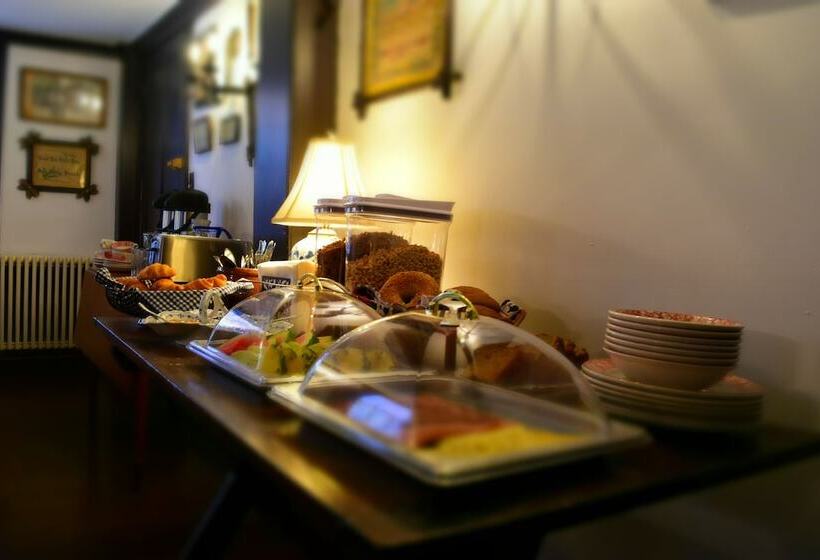 Хостел Silsbee S By Daniels House