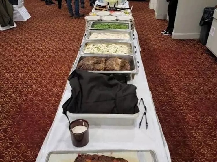 Hotelli Crookston Inn & Convention Center