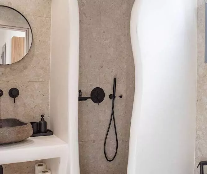 Hotelli Anais Of Naxos