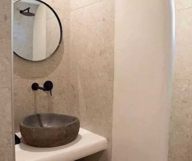 Hotelli Anais Of Naxos