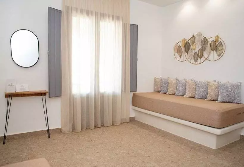 Hotelli Anais Of Naxos