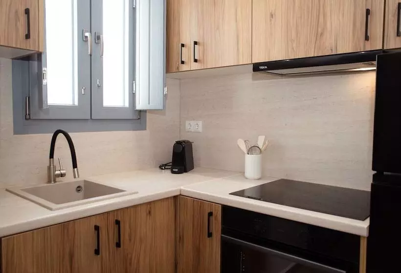 Hotelli Anais Of Naxos