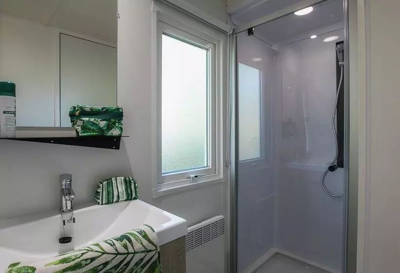 ホテル Camping La Bouquerie   Eden Villages