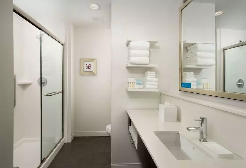ホテル Home2 Suites By Hilton Huntsville Village Of Providence