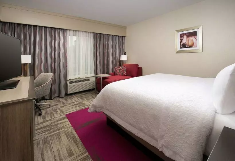 ホテル Home2 Suites By Hilton Huntsville Village Of Providence