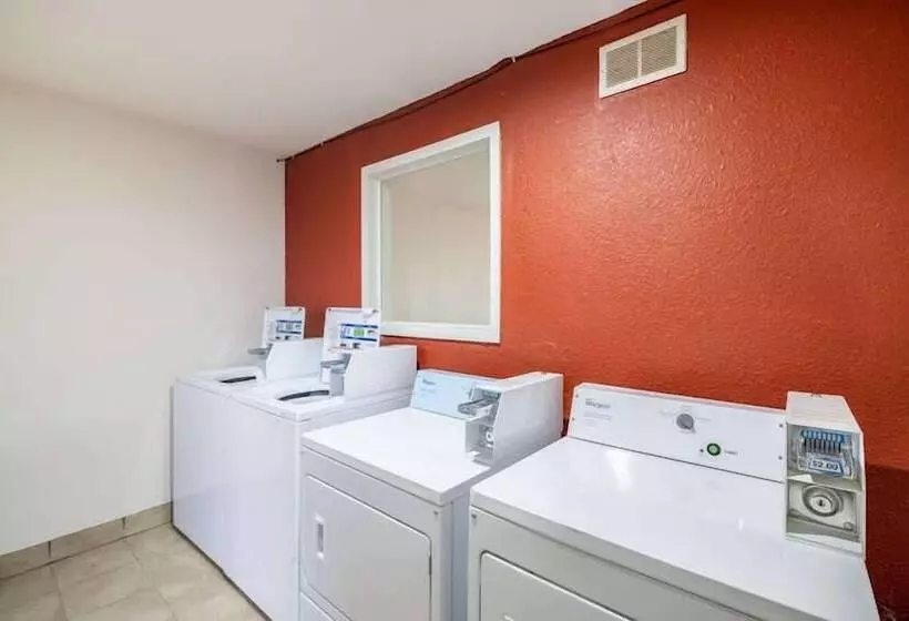 هتل Rodeo Inn