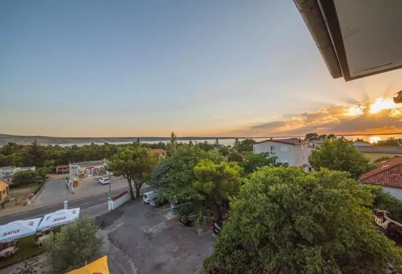 ホテル Ul. Dr. Franje Tuđmana 71