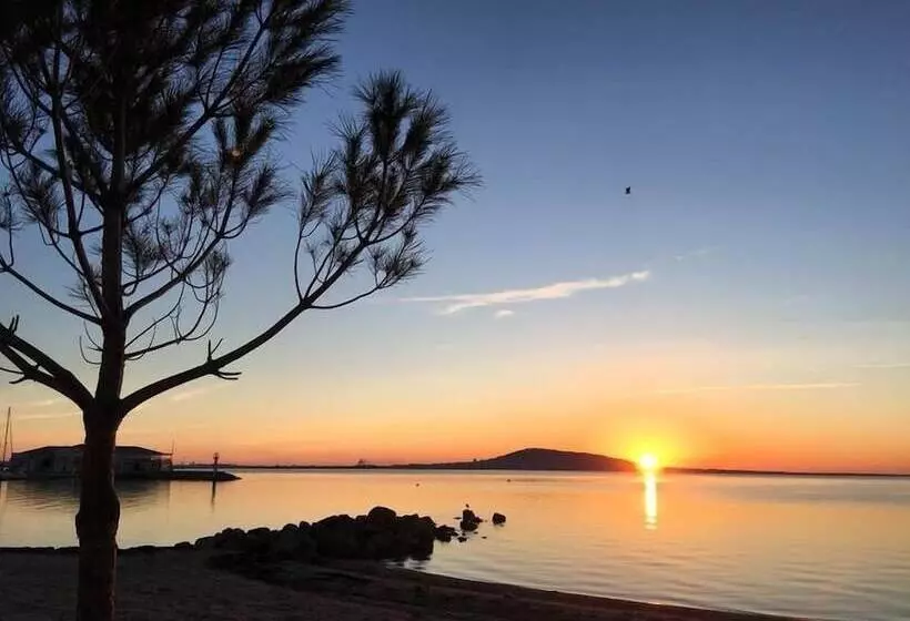 Hotelli Village Thalassa   Gîte En Rez De Jardin