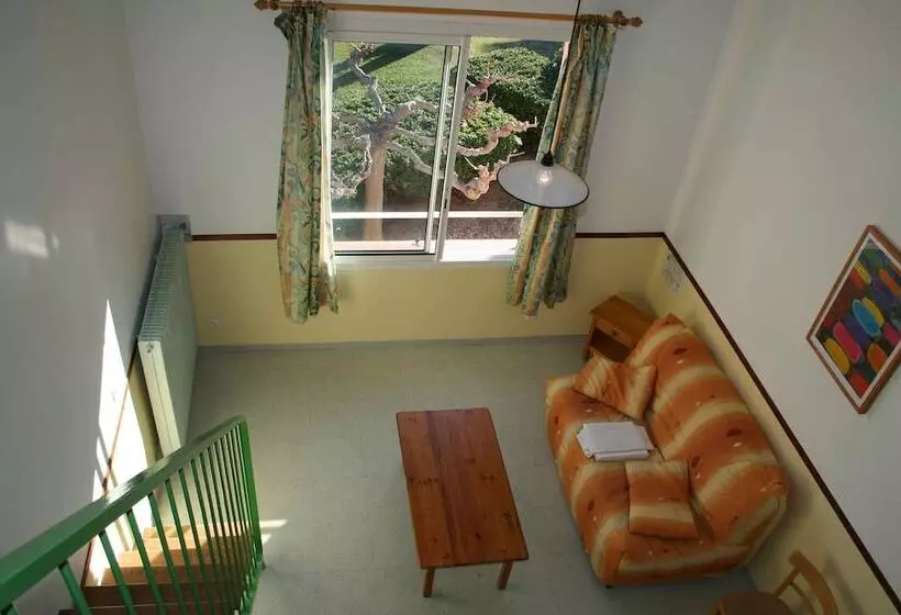 Hotelli Village Thalassa   Gîte En Rez De Jardin