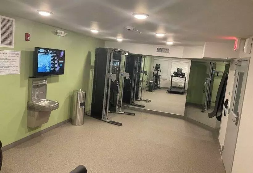 Hotelli Woodspring Suites East Lansing   University Area