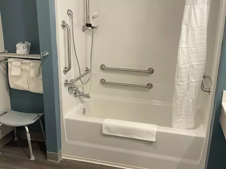 Hotelli Woodspring Suites East Lansing   University Area