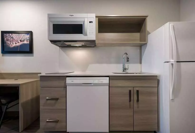 Hotelli Woodspring Suites East Lansing   University Area