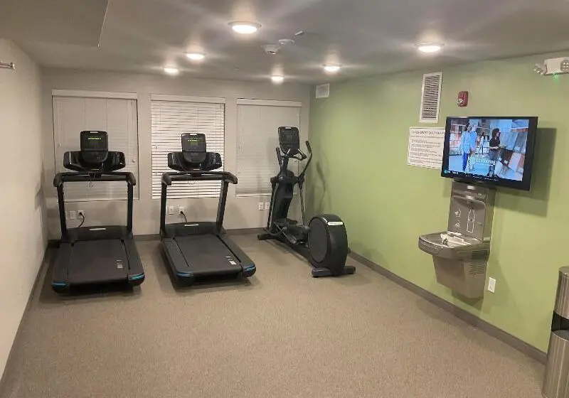ホテル Woodspring Suites East Lansing University Area