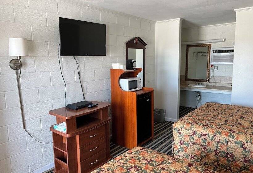 فندق على الطريق Ballinger Inn