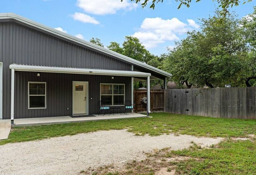Peaceful Cottage W/ Grill Mins To Lake Travis