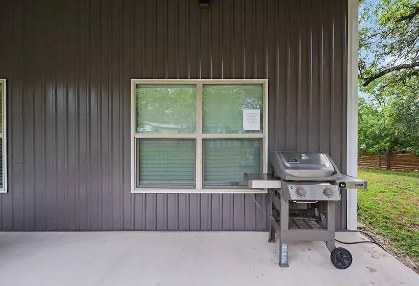 Peaceful Cottage W/ Grill Mins To Lake Travis