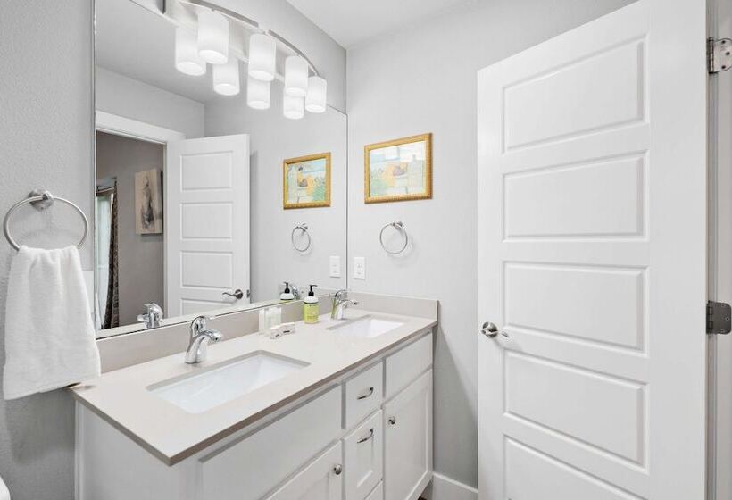 Peaceful Cottage W/ Grill Mins To Lake Travis