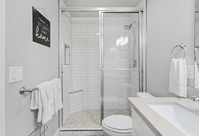 Peaceful Cottage W/ Grill Mins To Lake Travis