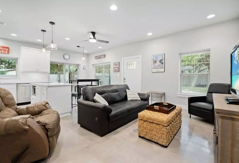 Peaceful Cottage W/ Grill Mins To Lake Travis