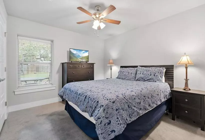 Peaceful Cottage W/ Grill Mins To Lake Travis