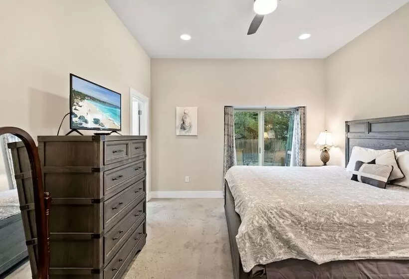 Peaceful Cottage W/ Grill Mins To Lake Travis