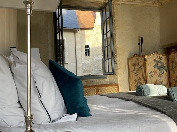 ペンション Château De Meauce