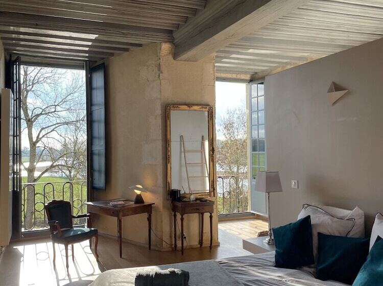 ペンション Château De Meauce