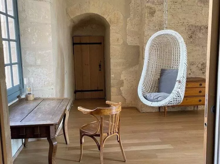 ペンション Château De Meauce