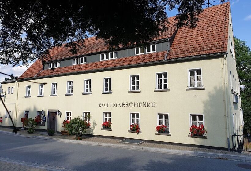 ペンション Kottmarschenke Gästezimmer Und Ferienwohnung Am Kottmar