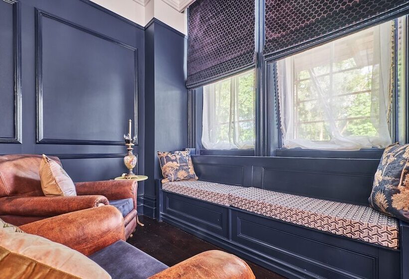 Bed and Breakfast The Lawrence