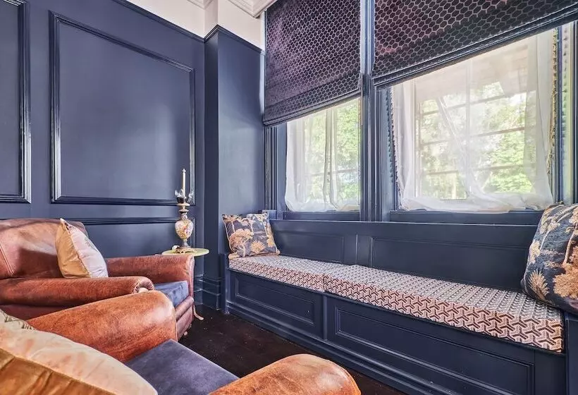 Aamiaismajoitus (B&B) The Lawrence