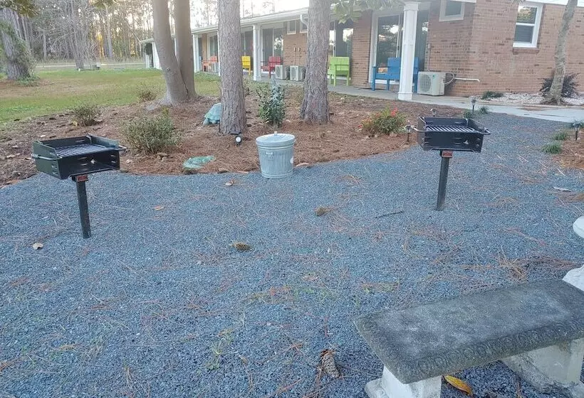 Boiling Spring Lakes Motel