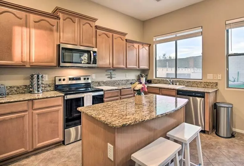 Goodyear House W/ Fire Pit, Pool, & Game Room!