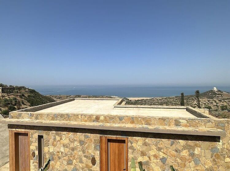 簡易ホテル La Fiermontina Ocean