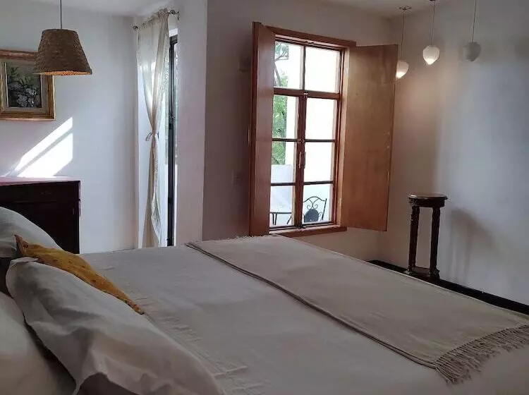 簡易ホテル Posada Colibrí