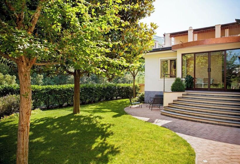 בית מלון כפרי Da Gin