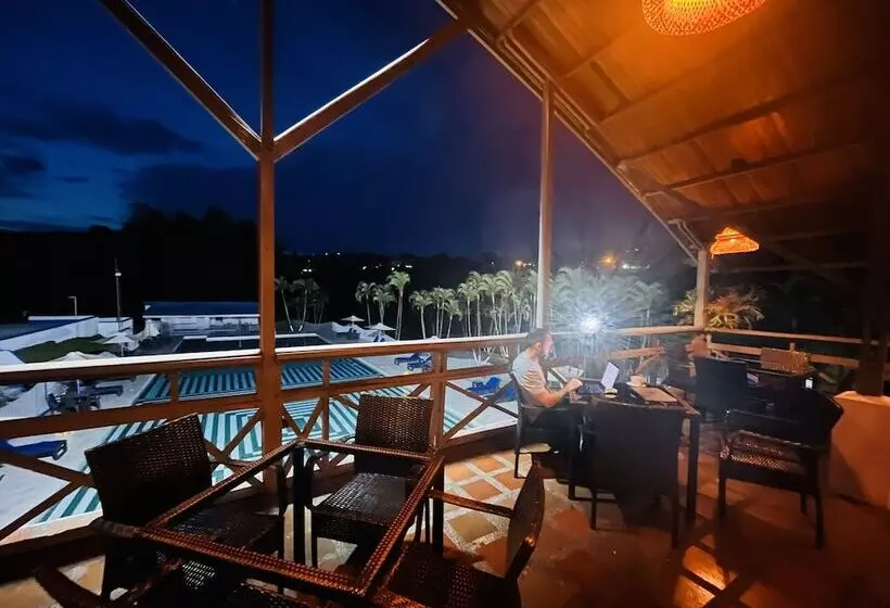 ホテル Campestre Villa Mónaco