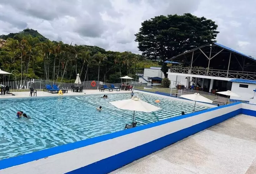 ホテル Campestre Villa Mónaco