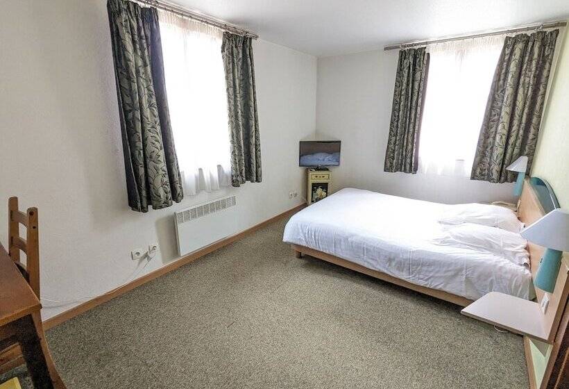 בית מלון כפרי Le Chasseur