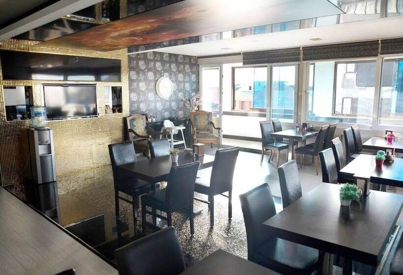 ホテル Park çağlayan