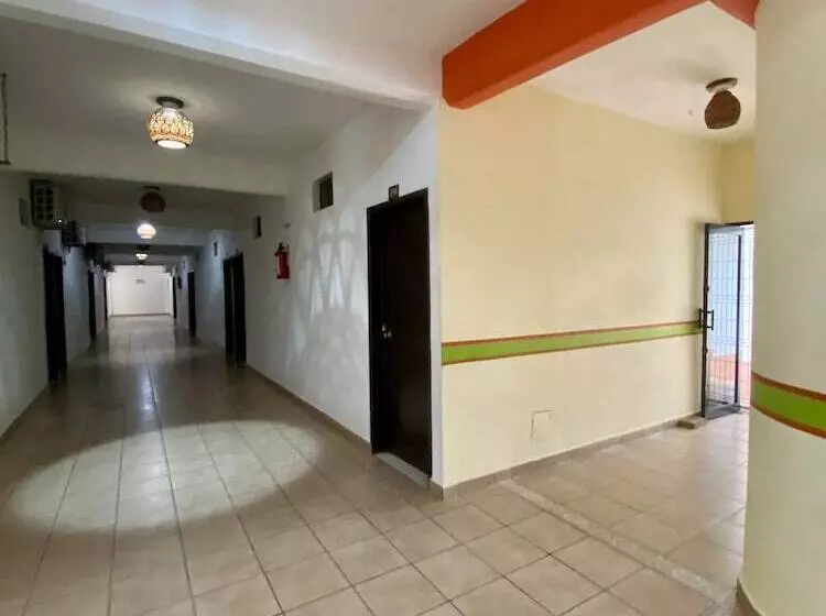 Hotelli Real Del Quijote