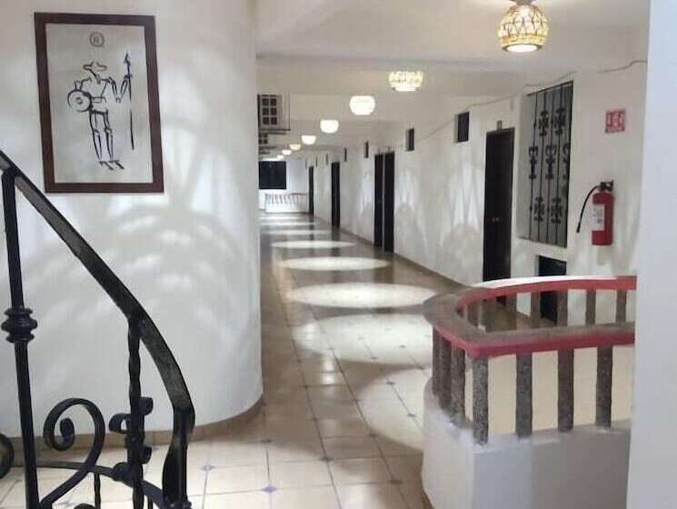 Otel Real Del Quijote