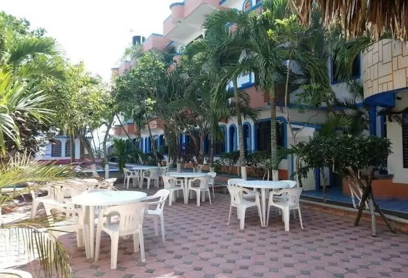 Hotelli Real Del Quijote