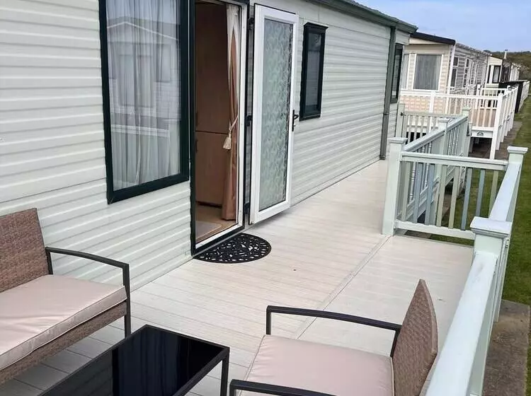 ホテル Stunning 2 Bed Caravan In Skegness