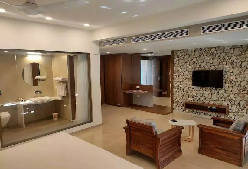 ホテル Vits The Somnath Gateway