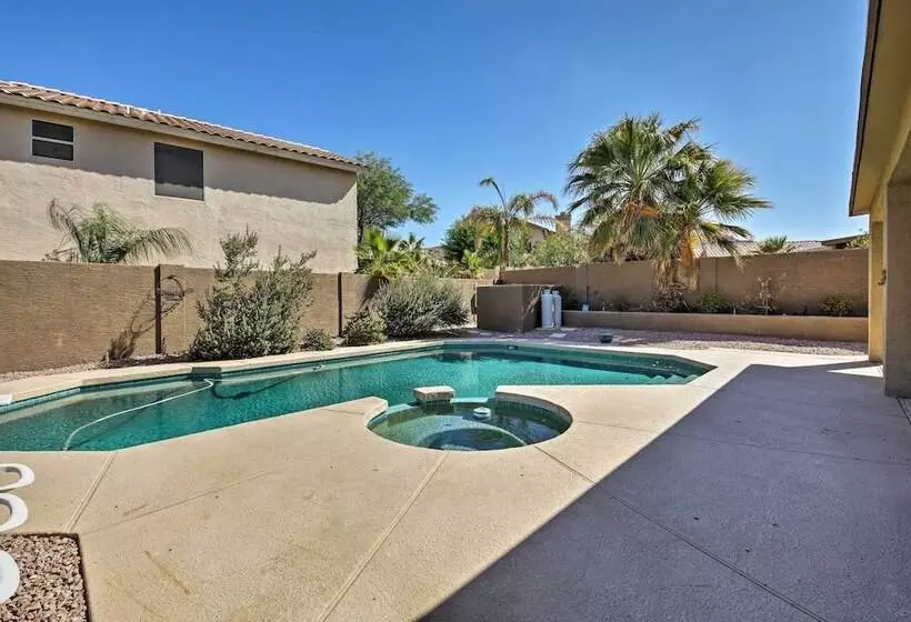Goodyear Home W/ Pool & Spa, Close To Golf!